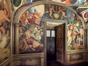 Bronzino, Fresco Chapel of Eleonore of Toledo, Palazzo Vecchio in Florence in Italy