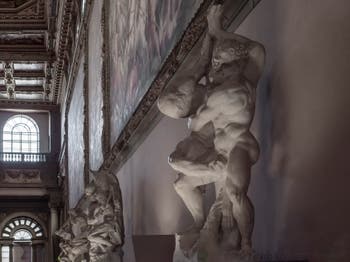 Vincenzo de Rossi, Hercules punishes King Diomedes, Hall of Five Hundred of Palazzo Vecchio in Florence